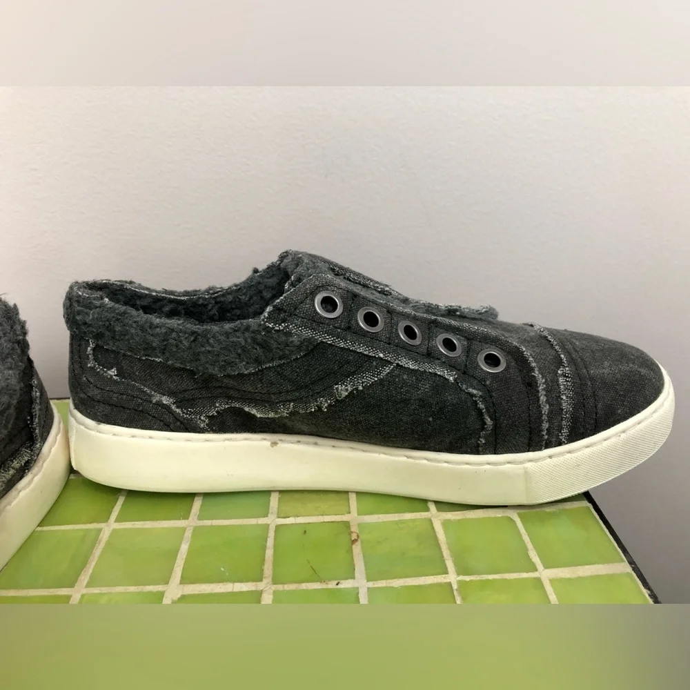 NWT Myra bag sneakers size 8 - Picture 5 of 11